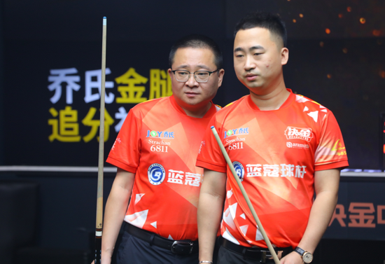 一个比赛场 一个比赛场