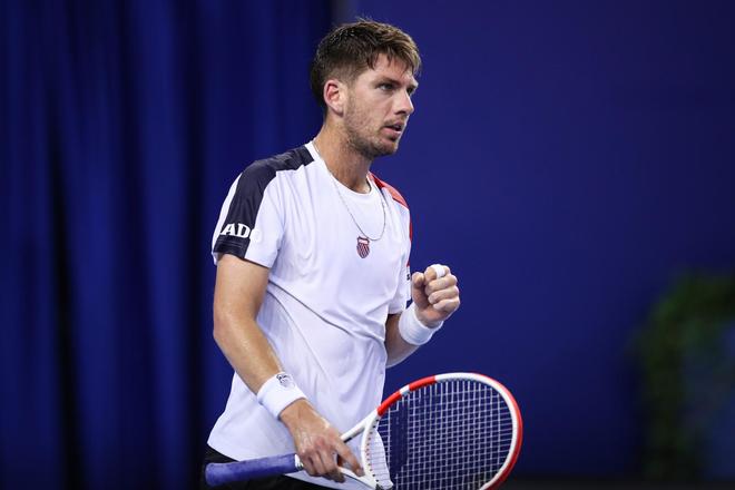 促使球迷与 促使球迷与