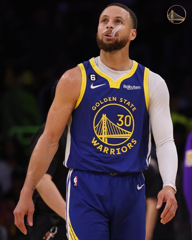 援后卫埃德 援后卫埃德